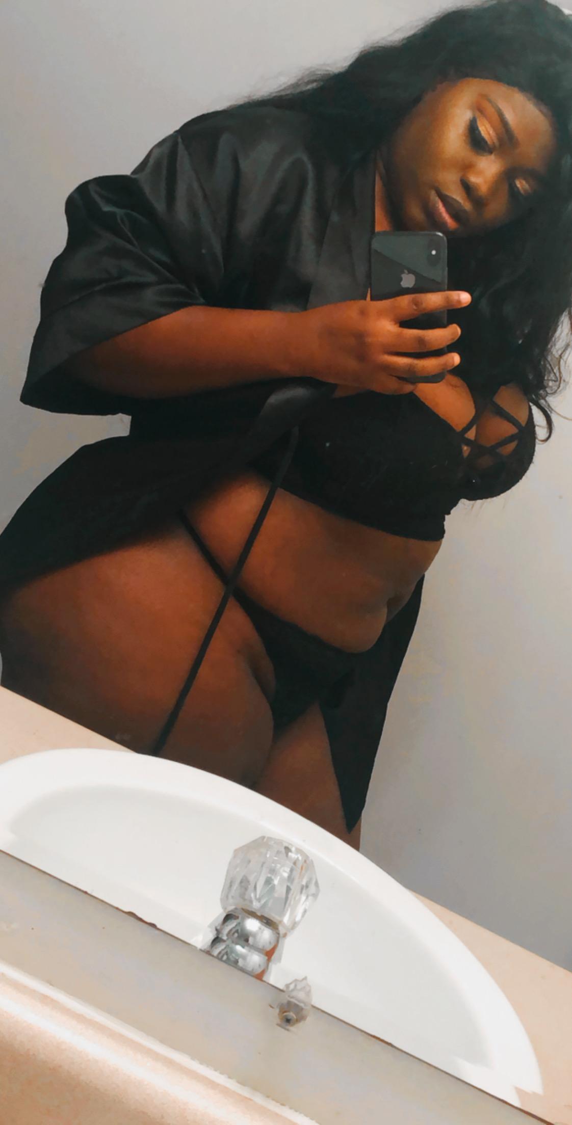 Verified LustPays creator