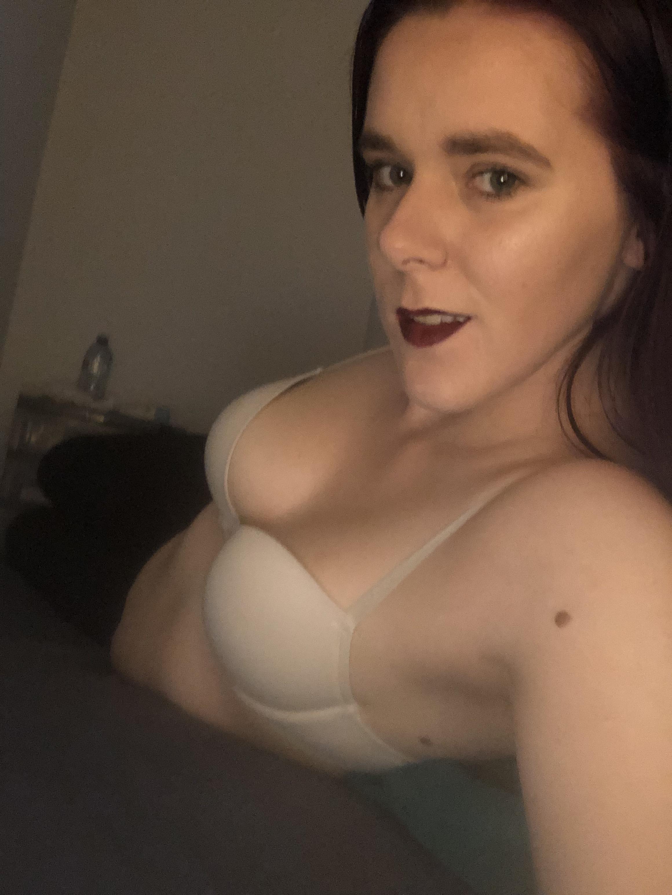 Verified LustPays creator
